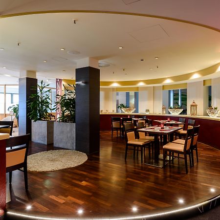 Novotel Frankfurt City Frankfurt am Main Exterior foto