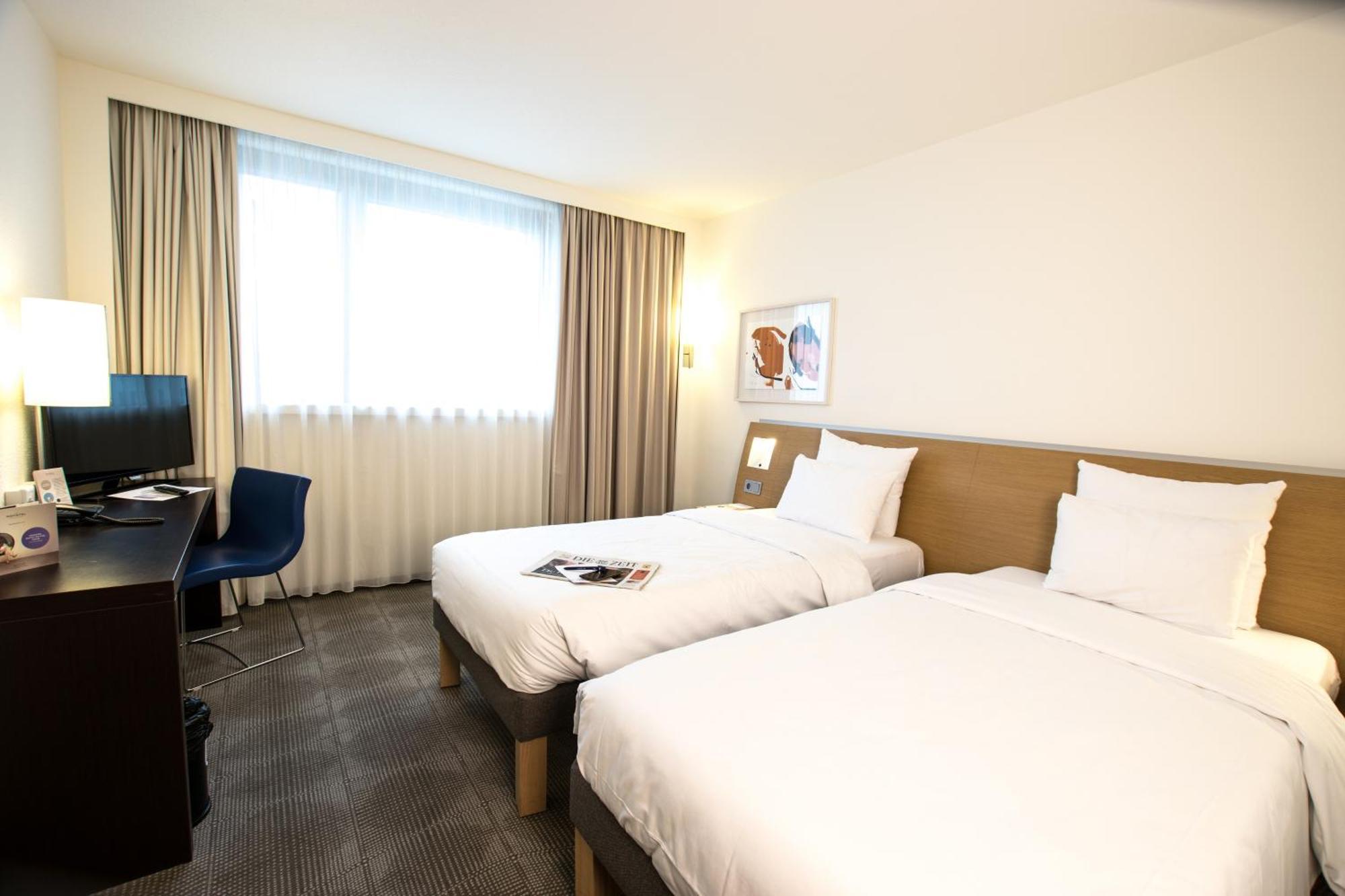 Novotel Frankfurt City Frankfurt am Main Exterior foto